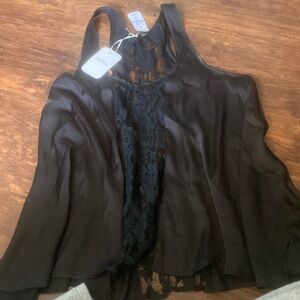 Black beach shirt